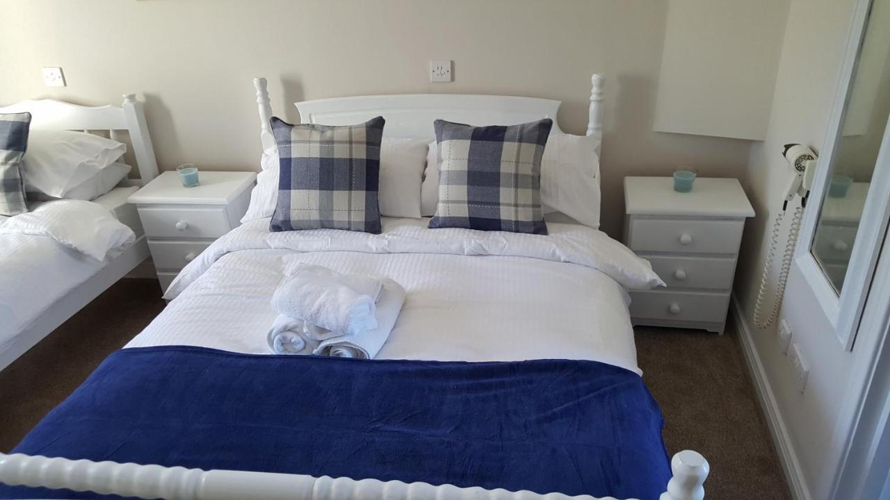 Central Bar Guesthouse Cushendall Zewnętrze zdjęcie