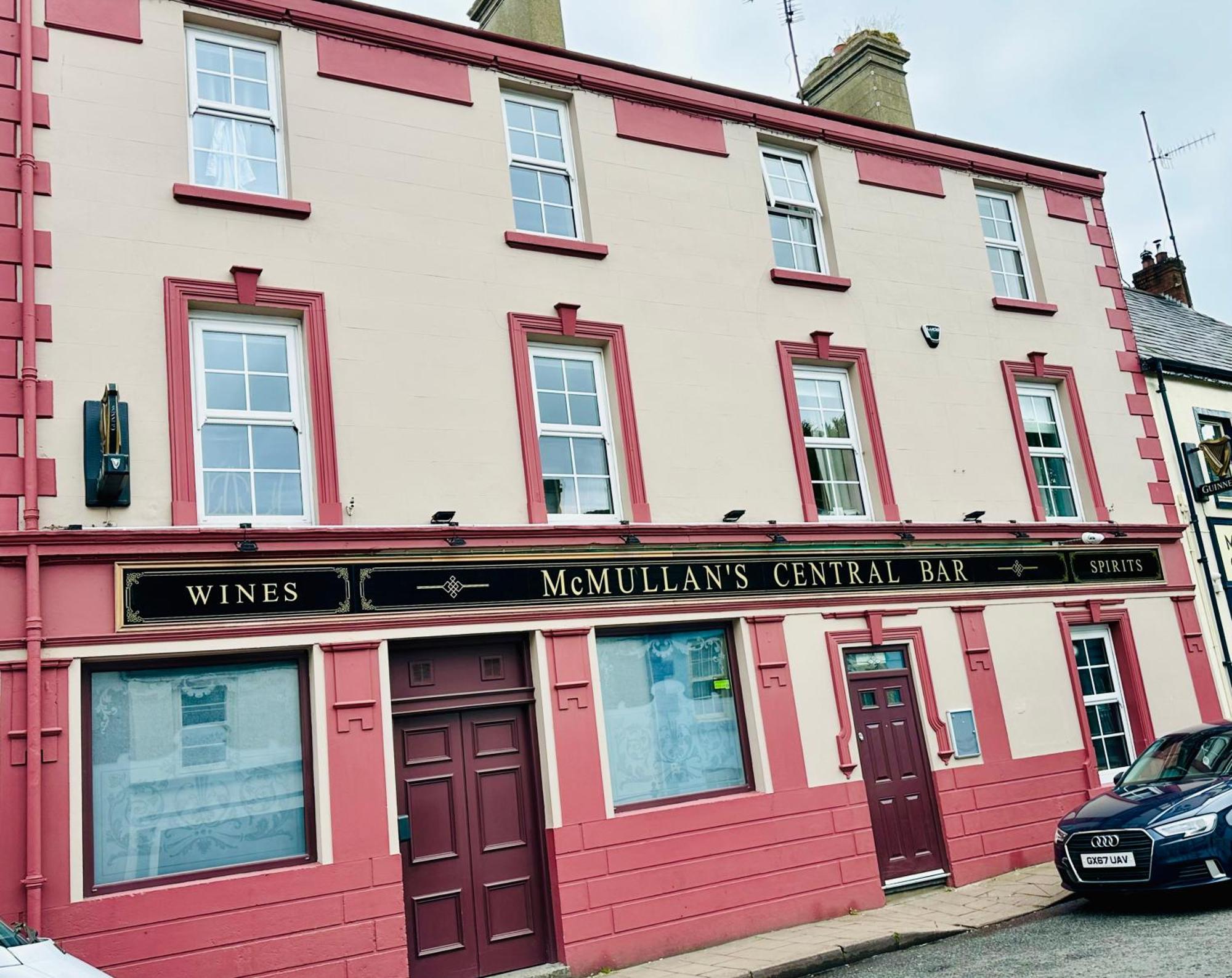 Central Bar Guesthouse Cushendall Zewnętrze zdjęcie